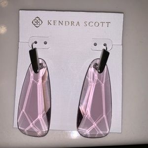 Light purple Kendra Scott Earrings